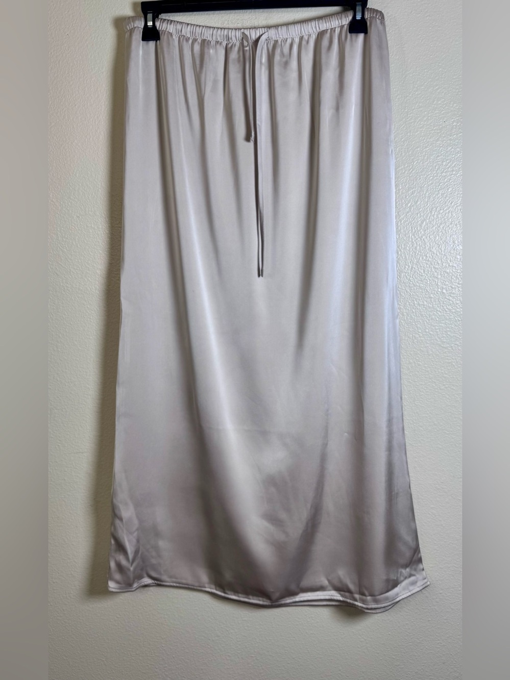 Song of Style Aimee Song Champagne Satin Maxi Skirt XL Drawstring - Picture 2 of 5